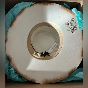 Olive & Pique custom burnt hat NWT